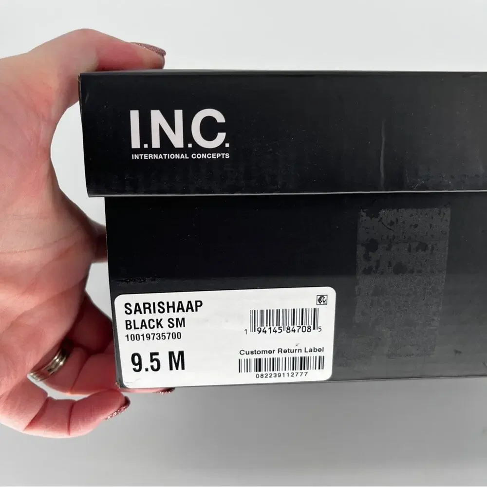 INC International Concepts Sarishaa Zip booties black - 9.5